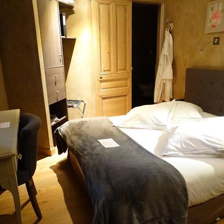 Charme & Business Hotel Lyon ลิมงเนต์ ภายนอก รูปภาพ