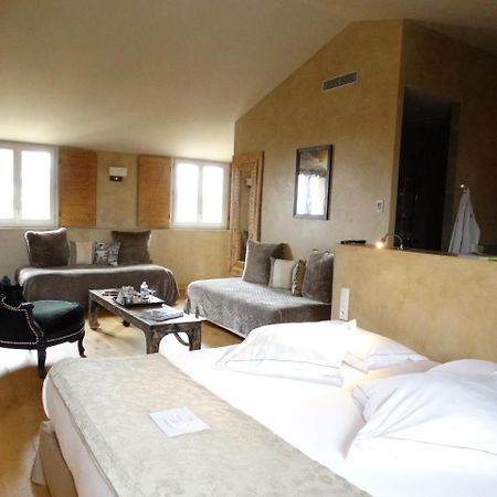 Charme & Business Hotel Lyon ลิมงเนต์ ภายนอก รูปภาพ