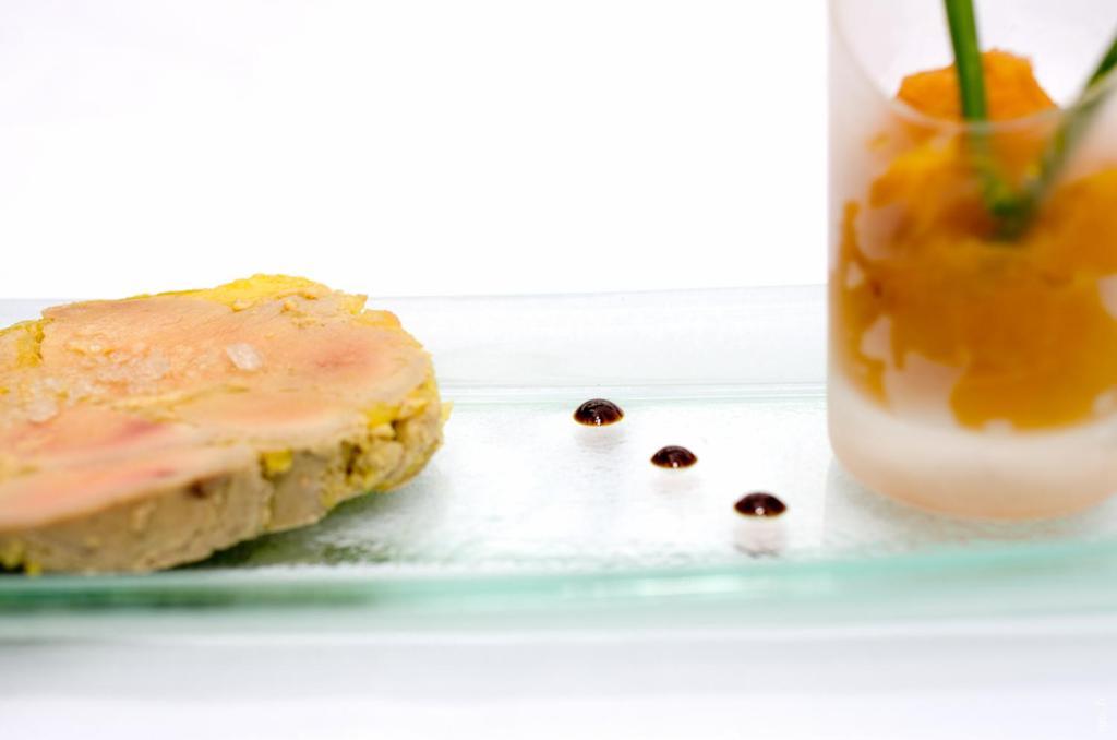 Charme & Business Hotel Lyon ลิมงเนต์ ภายนอก รูปภาพ