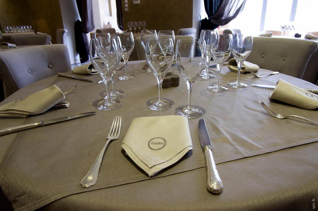 Charme & Business Hotel Lyon ลิมงเนต์ ภายนอก รูปภาพ