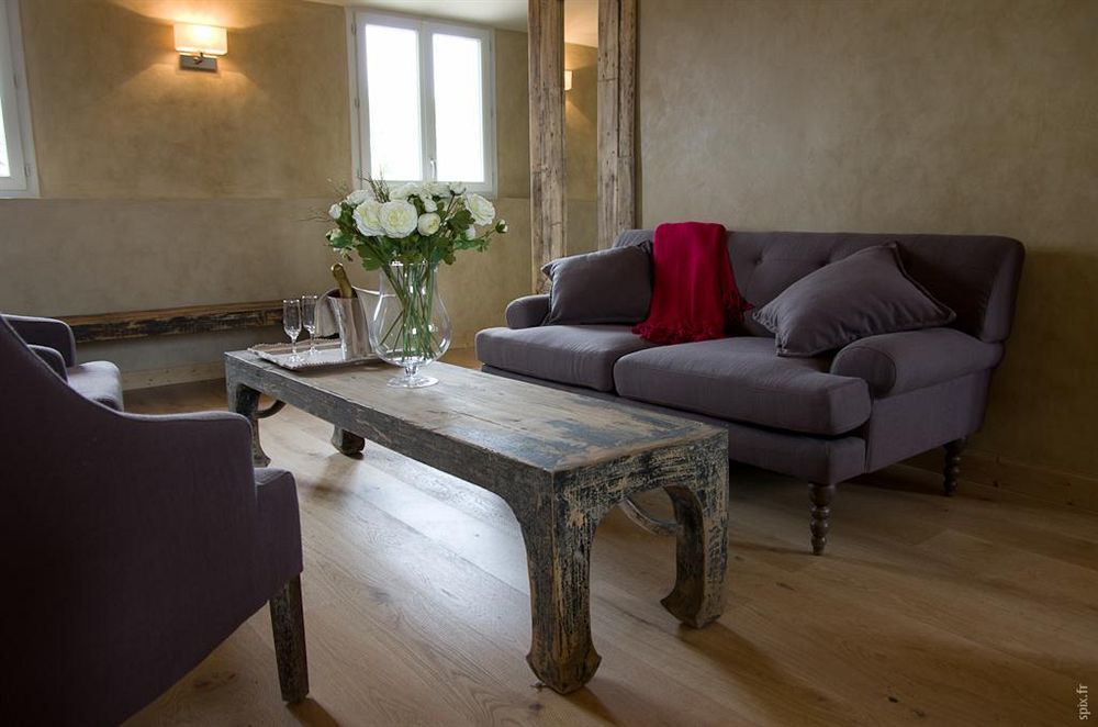 Charme & Business Hotel Lyon ลิมงเนต์ ภายนอก รูปภาพ