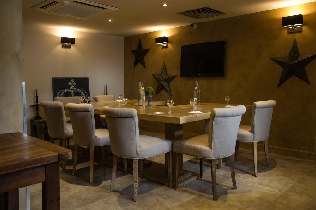 Charme & Business Hotel Lyon ลิมงเนต์ ภายนอก รูปภาพ