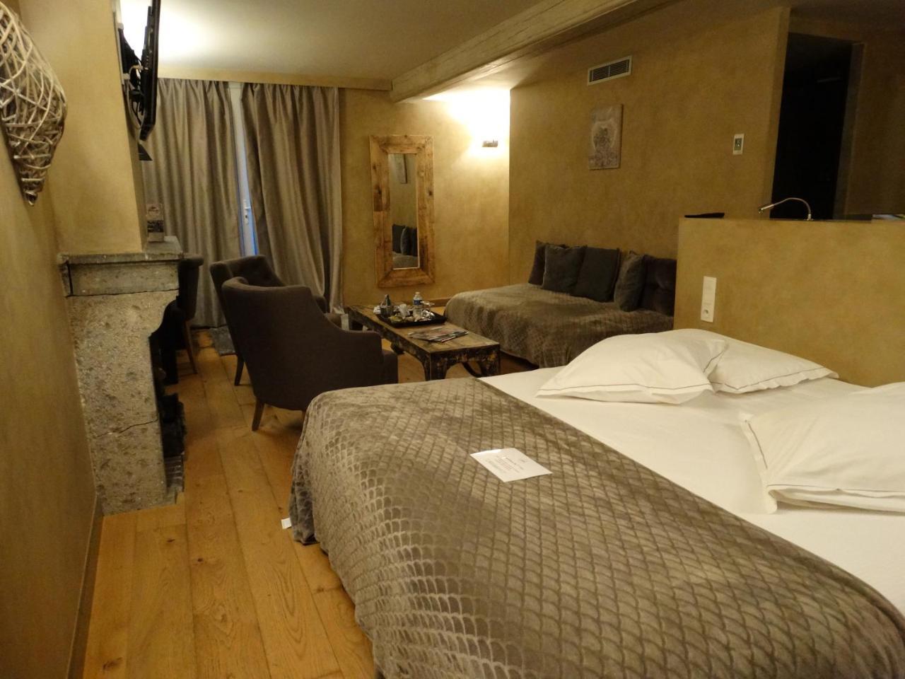 Charme & Business Hotel Lyon ลิมงเนต์ ภายนอก รูปภาพ